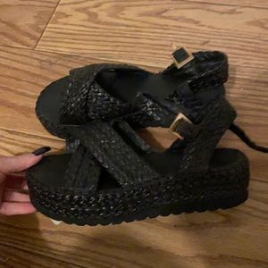 Platform sandals
